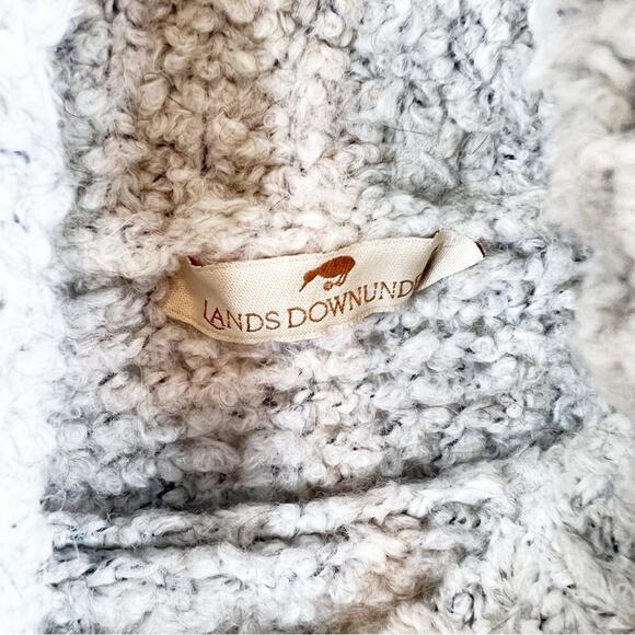 Lands Downunder Wool Blend Turtleneck Sweater OS - Picture 4 of 5